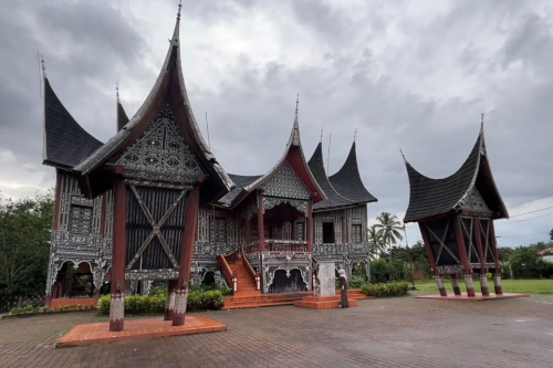 Photo of the old King's Palace